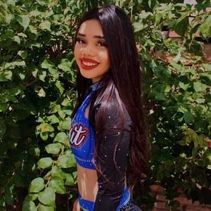 Meet your Posher, Camille